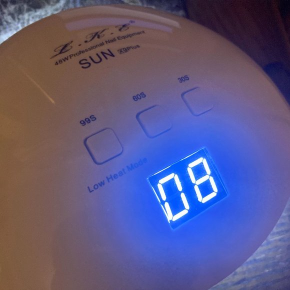 💅 Bundle - 36 Gellen Gel Polish Kit & LED Curing Lamp - Picture 8 of 9